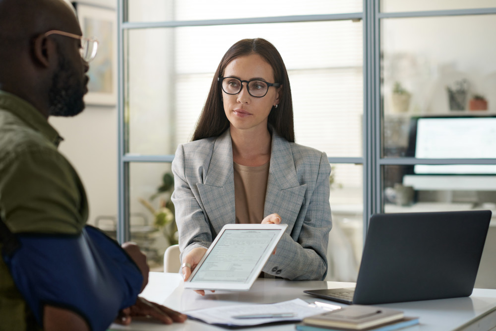 Couverture d’assurance professionnelle: un investissement essentiel pour sécuriser votre entreprise