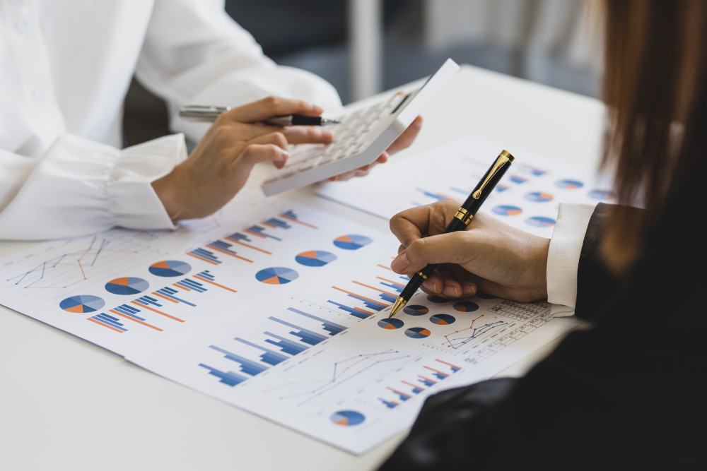 L'analyse PESTEL : un outil indispensable pour anticiper les opportunités et menaces d'un marché