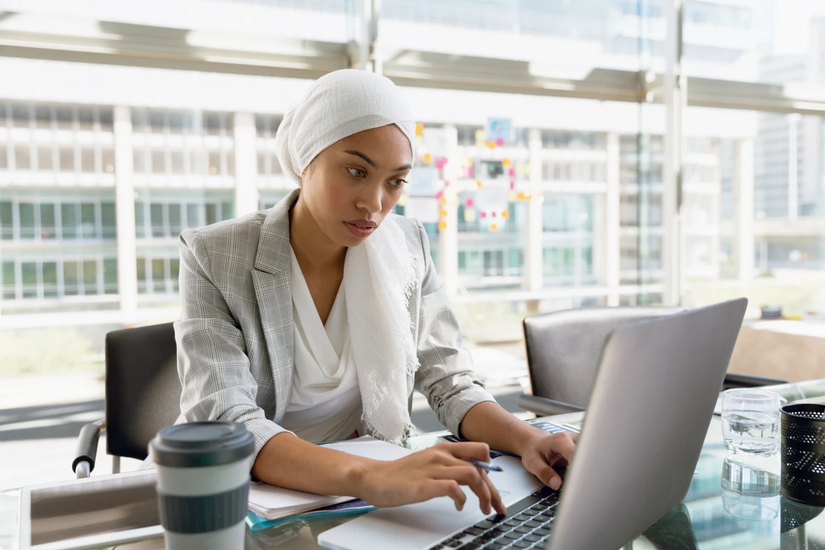 Aménager son bureau pour gagner en performance : les clés du succès